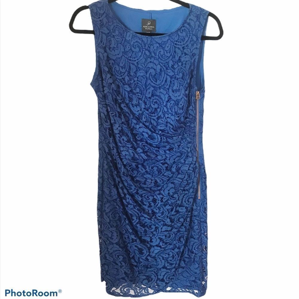 ADRIANNA PAPELL Blue lace sleeveless ruched dress